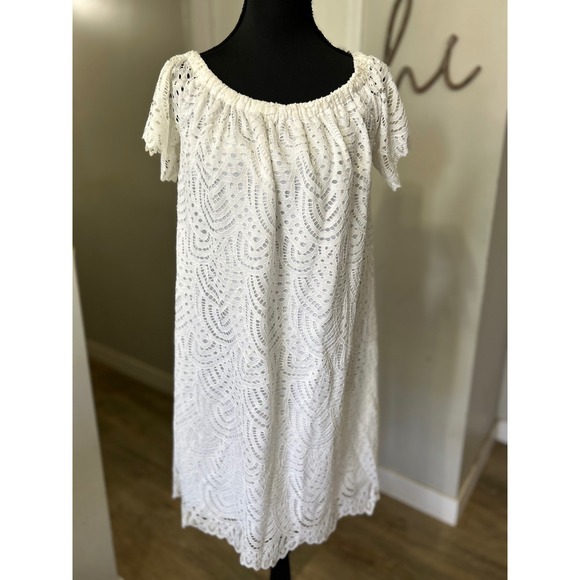 Lilly Pulitzer Dresses & Skirts - Lilly Pulitzer Off The Shoulder Lace Overlay Dress‎ White Resort Vacation Medium